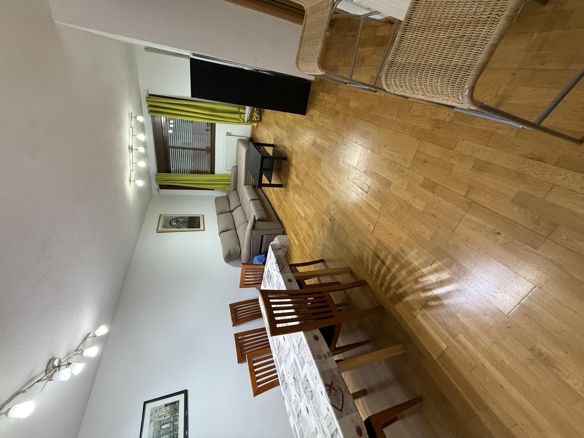 Flat for rent in Ocaña  with Heating, Private garden and Parquet flooring