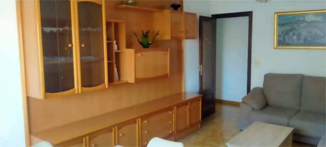 Piso en Alquiler en San Esteban - San Cristóbal