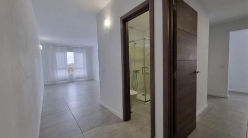 Photo 3 of Flat to rent in Calle Julián Gayarre, 4, La Pardilla - San Antonio, Telde