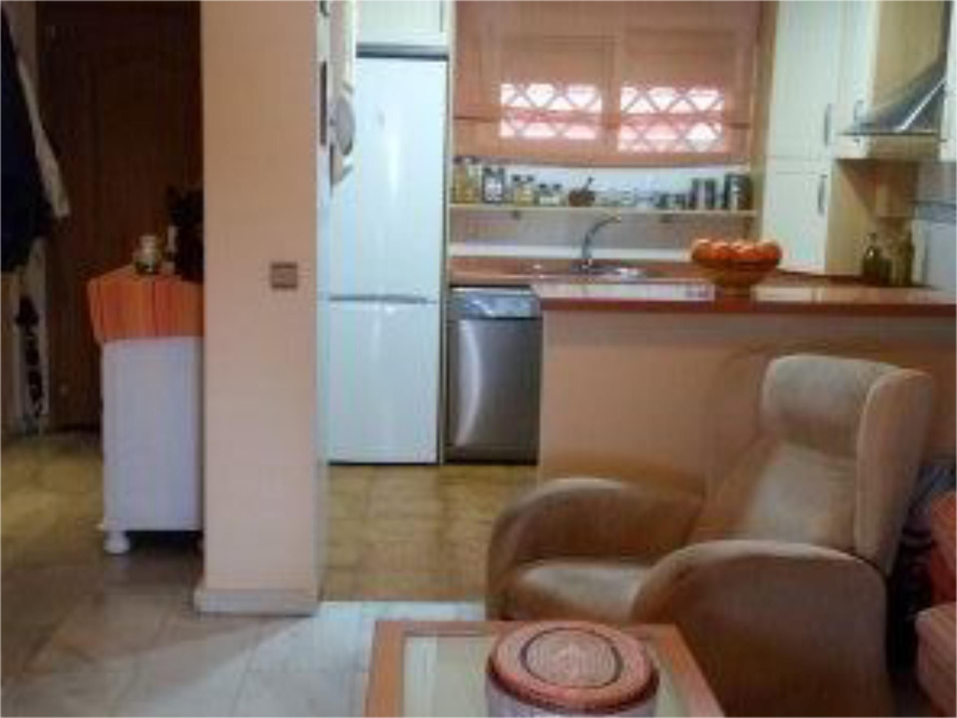 Cocina de Piso de alquiler en Algeciras con Aire acondicionado, Calefacción y Terraza