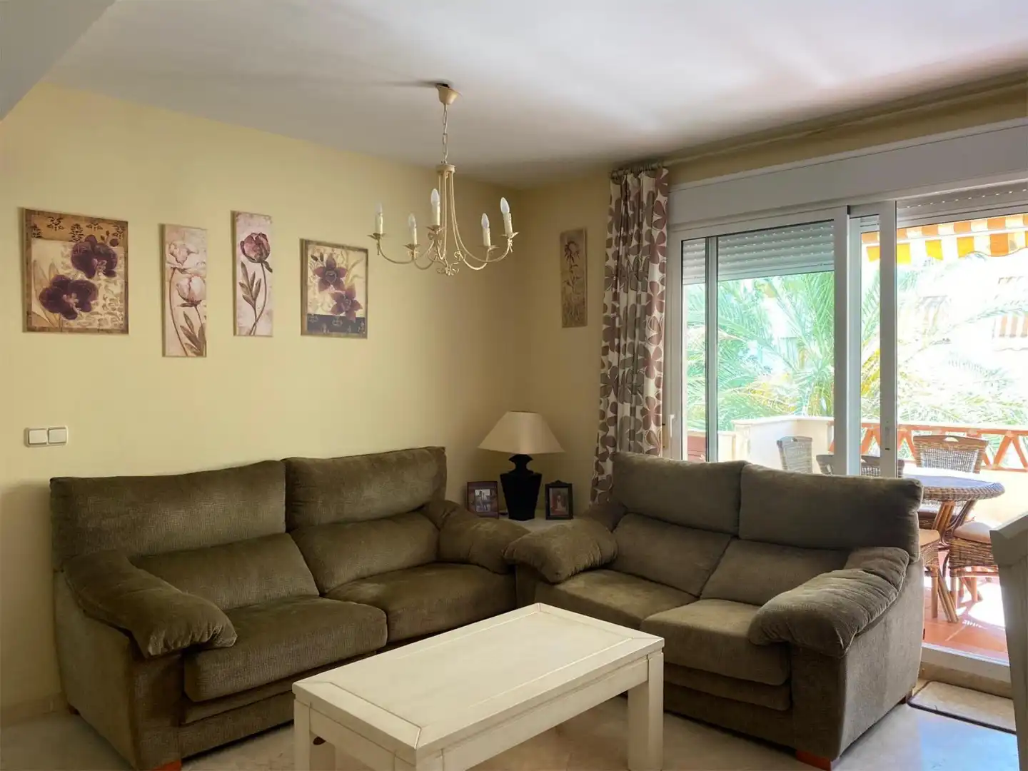 Flat for sale in Calle Platón, 5, Añoreta Baja Living room of Flat for sale in Rincón de la Victoria with Air Conditioner, Heating and Private garden