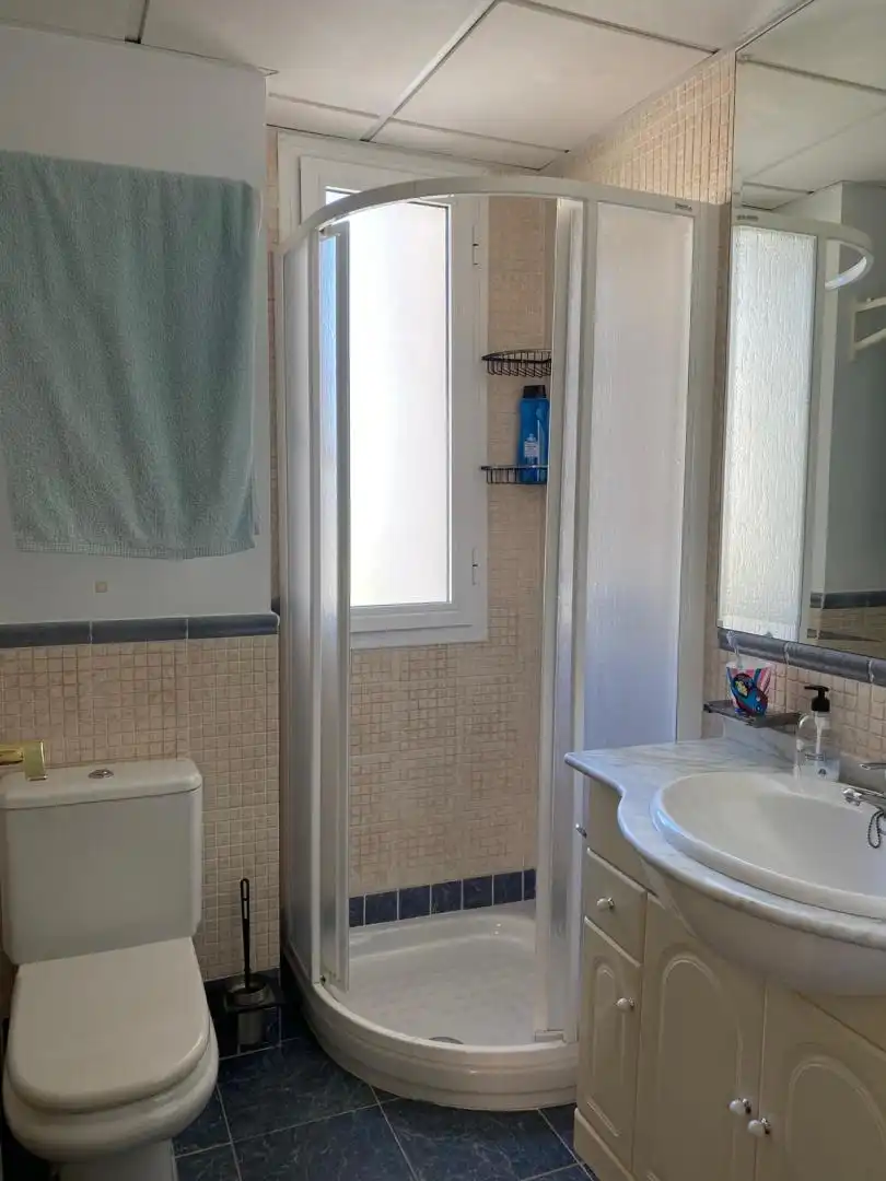 Flat for sale in Calle Platón, 5, Añoreta Baja Bathroom of Flat for sale in Rincón de la Victoria with Air Conditioner, Heating and Private garden