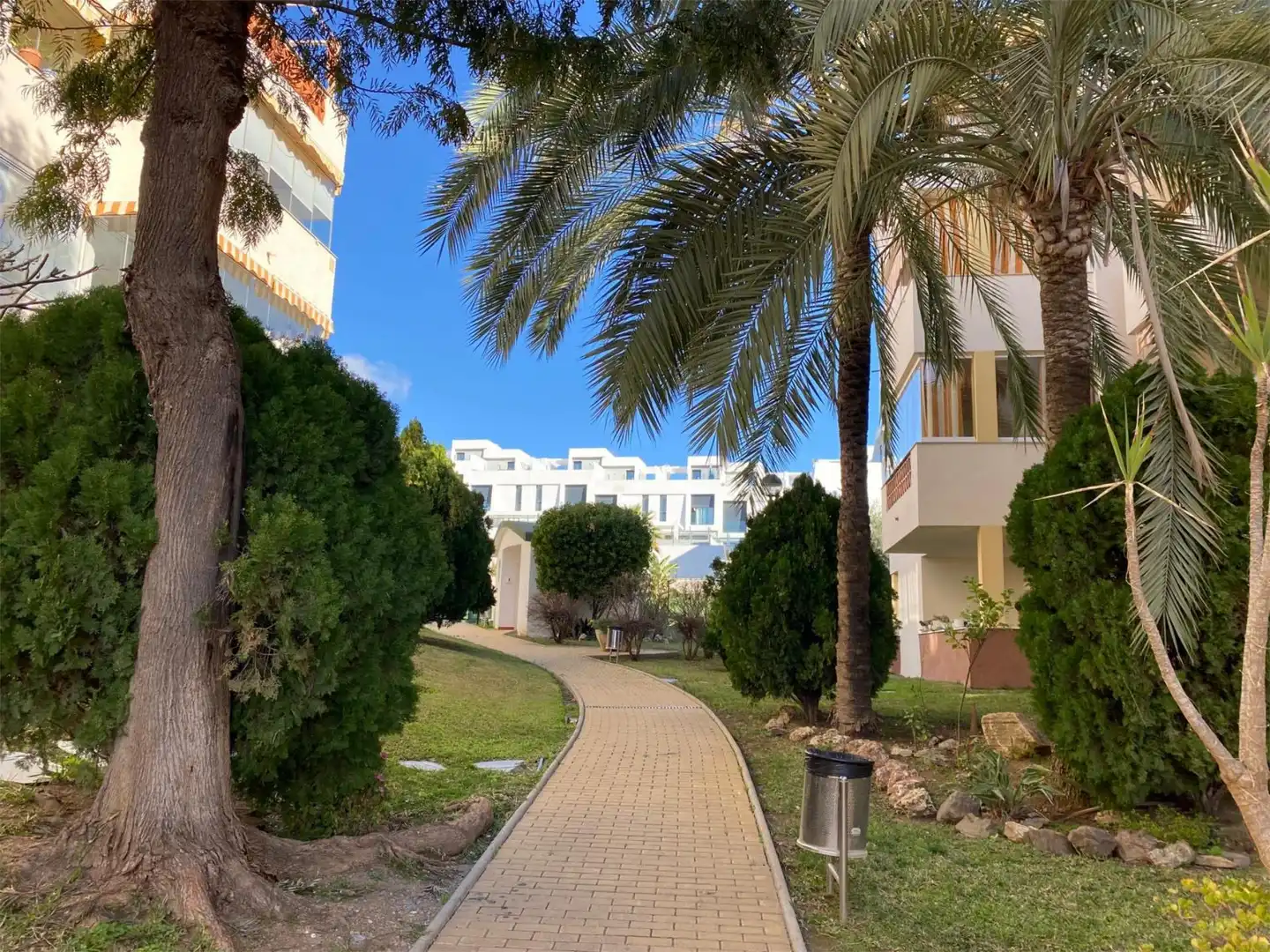 Flat for sale in Calle Platón, 5, Añoreta Baja Exterior view of Flat for sale in Rincón de la Victoria with Air Conditioner, Heating and Private garden