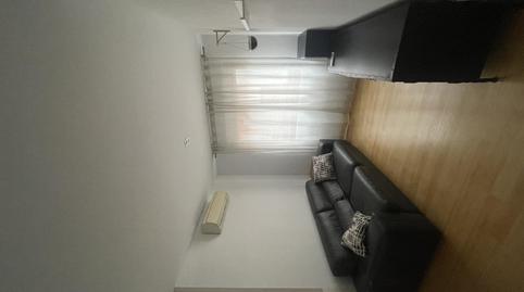 Foto 2 de Pis de lloguer a Calle Manchegos, 16, Valdeacederas,  Madrid Capital