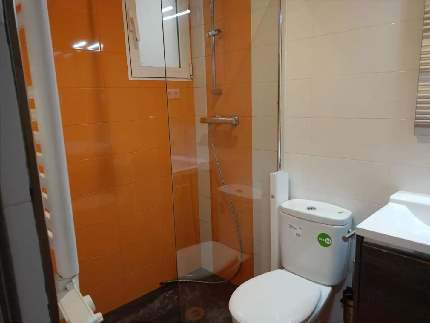 Piso en venta en Avenida de América, 2, San Ginés Baño de Piso en venta en Cartagena con Terraza, Balcón y Videoportero