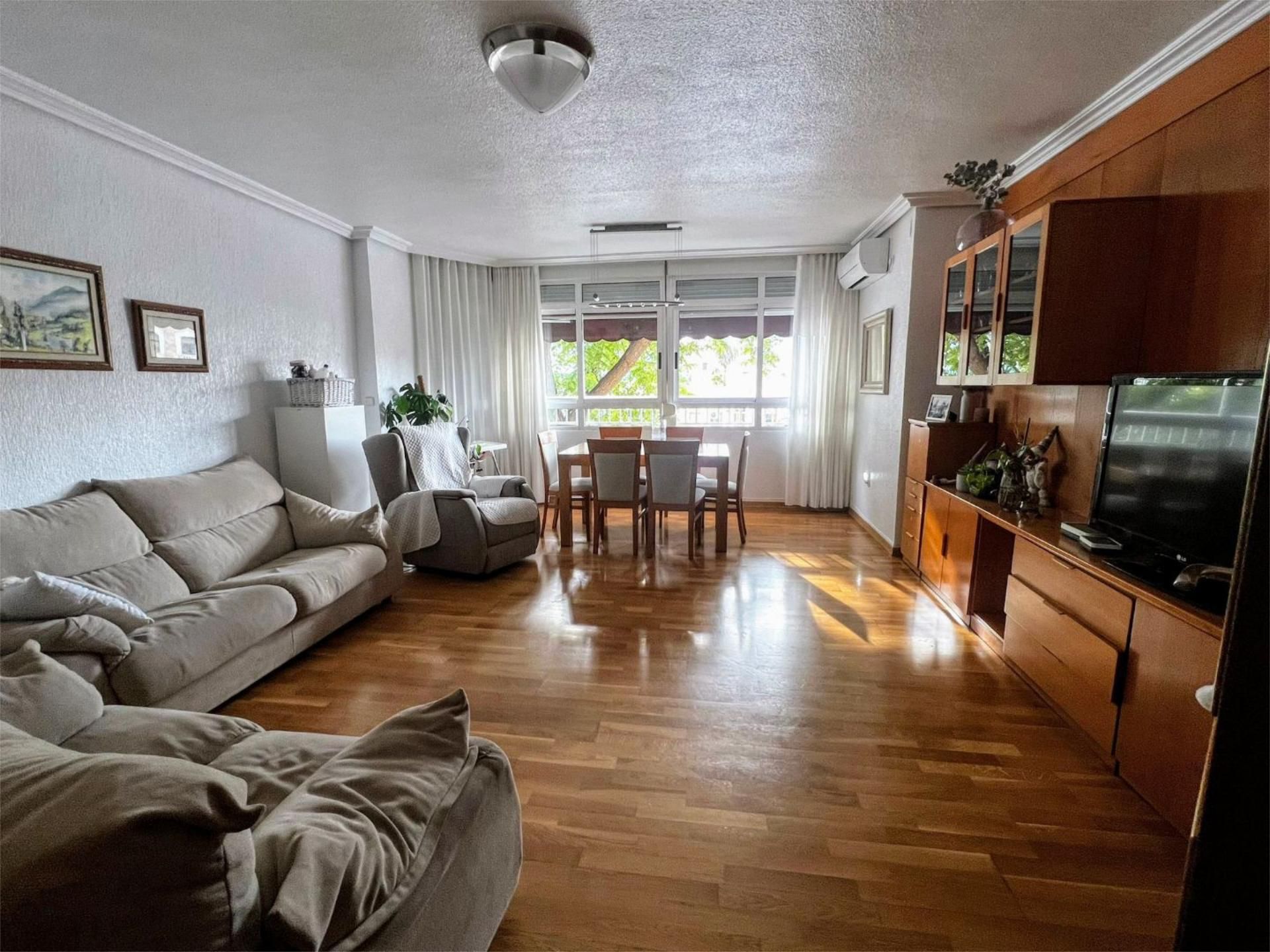 Flat for sale in Calle Industria, 10, El Carmen Living room of Flat for sale in Murcia Capital with Air Conditioner