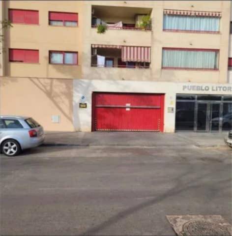 Garaje en Alquiler en Martín Carpena - Torre del Río