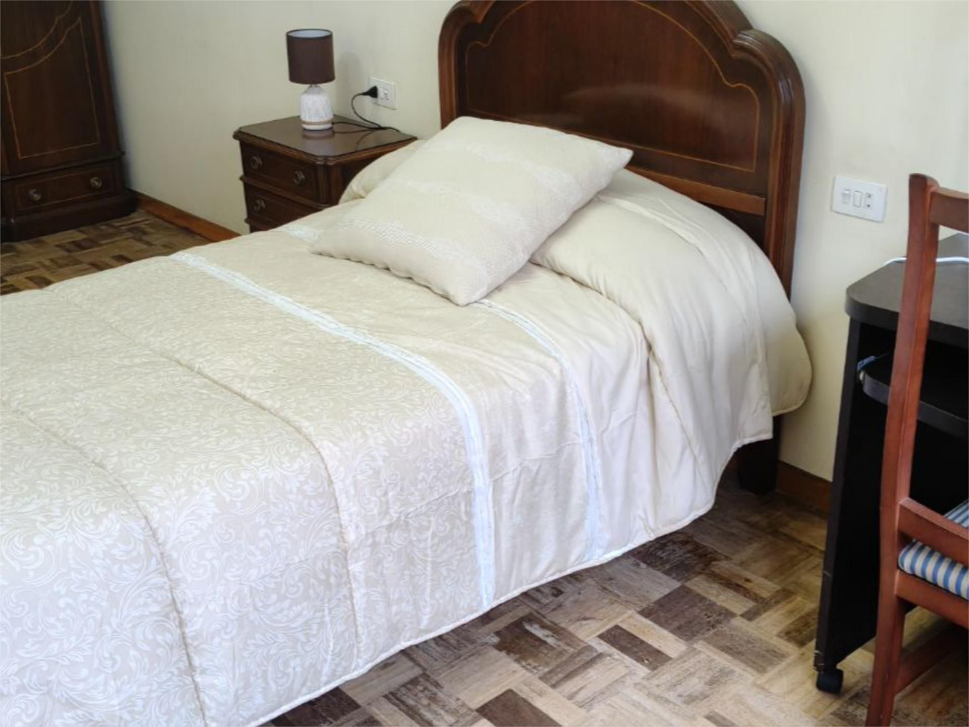 Flat to share in Rúa San Vicente, 60, Os Mallos Flat to share in Rúa San Vicente, 60, Os Mallos