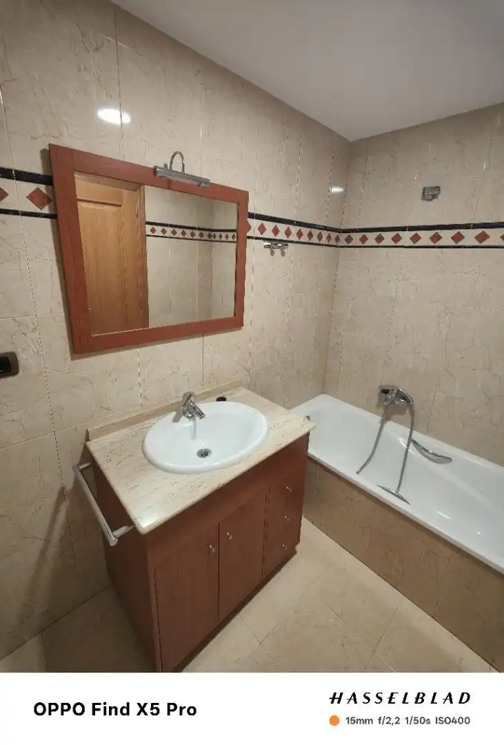 Wohnung zur Miete in Plaça Nou D'octubre, 3, Camino de Onda - Salesianos Badezimmer von Wohnung zur Miete in Burriana / Borriana mit Klimaanlage