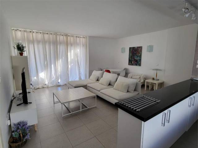 Ático en Alquiler en Sierra de Maria, 3 en Golf Valle Este