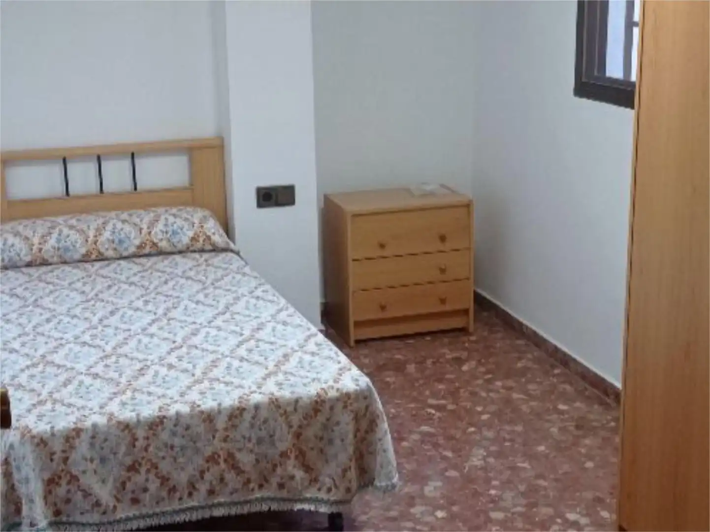 Flat for rent in Carrer Major de Natzaret, 89, Natzaret Flat for rent in Carrer Major de Natzaret, 89, Natzaret