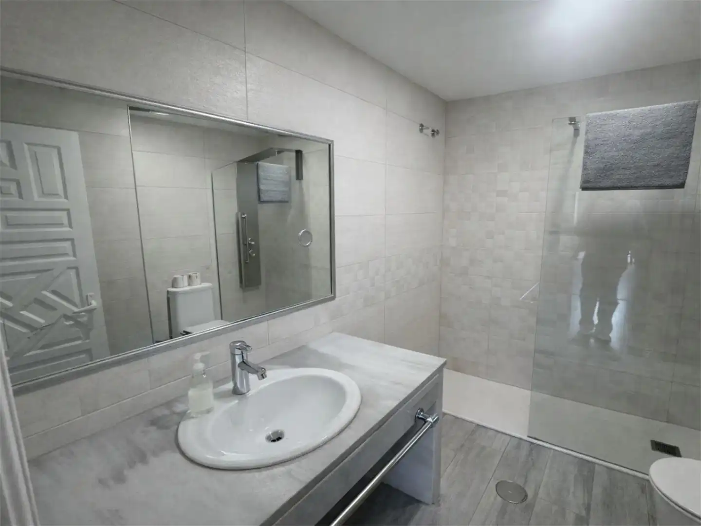Flat for sale in Avenida de Cerrillos, El Sabinar – Urbanizaciones – Las Marinas – Playa Serena Bathroom of Flat for sale in Roquetas de Mar with Air Conditioner, Terrace and Swimming Pool