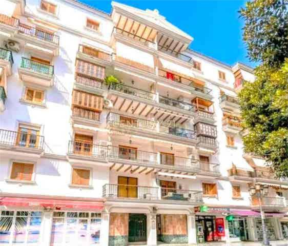 Garaje en Alquiler en Manantiales - Estación de Autobuses