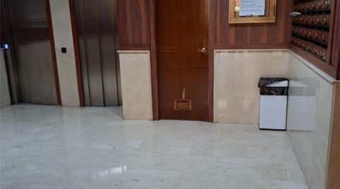 Foto 4 de Piso de alquiler en Avenida de Altamira, 29, Urbadiez - Entrepuentes, Sevilla Capital