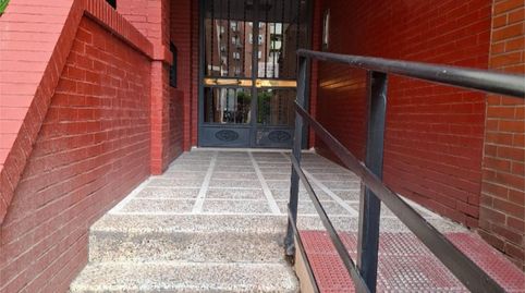 Foto 2 de Piso de alquiler en Avenida de Altamira, 29, Urbadiez - Entrepuentes, Sevilla Capital