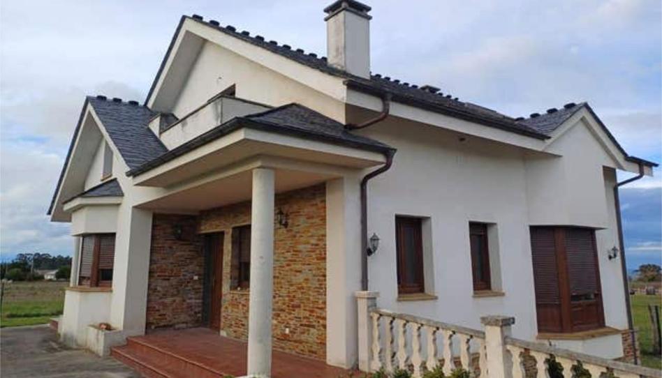 Casa adosada en venta en El Franco , Asturias - imagen 1 Foto 1 de Casa adosada en venta en El Franco , Asturias