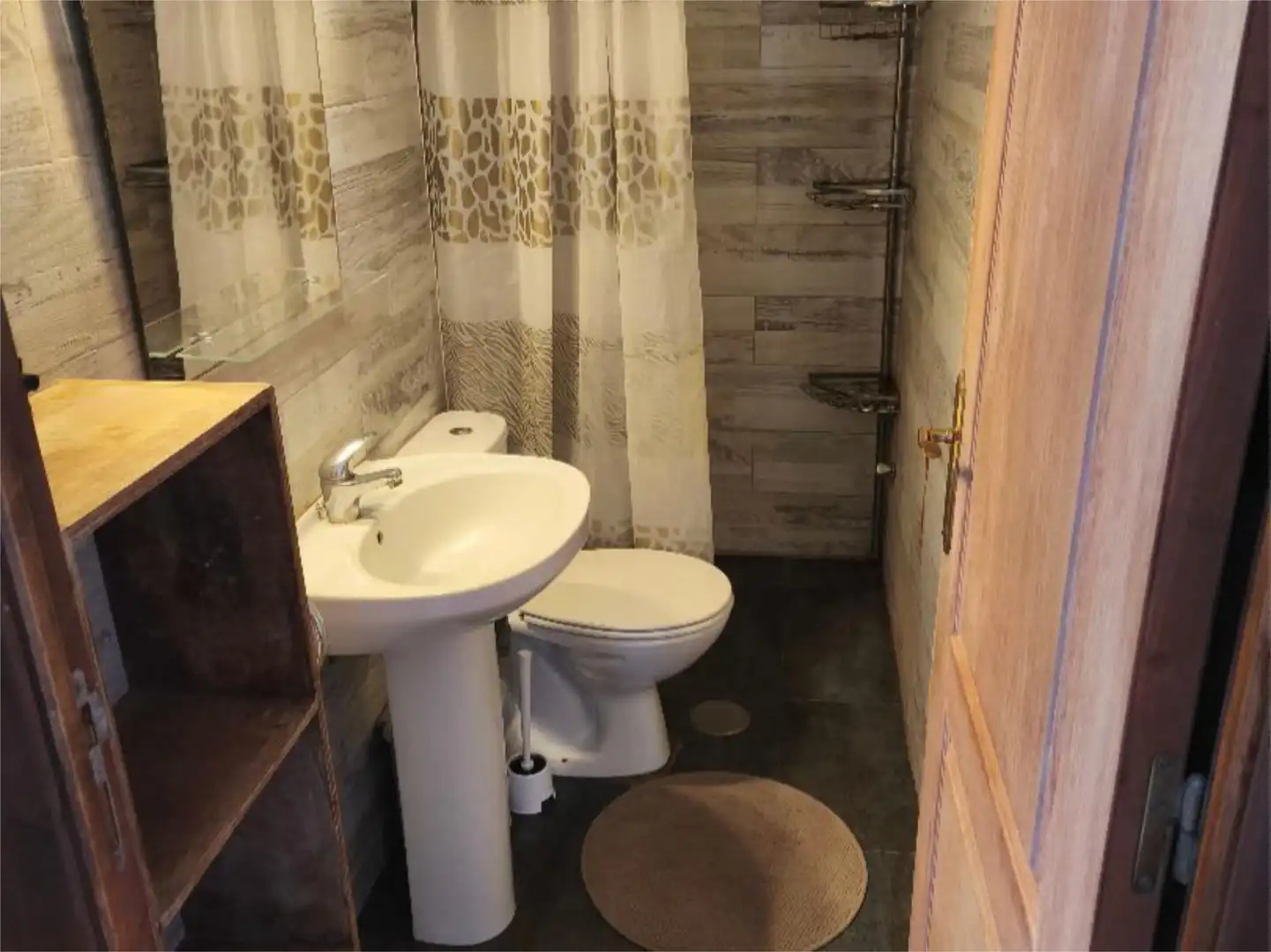 Flat for sale in Calle Girasol, 8, El Médano Bathroom of Flat for sale in Granadilla de Abona with Private garden, Terrace and Furnished