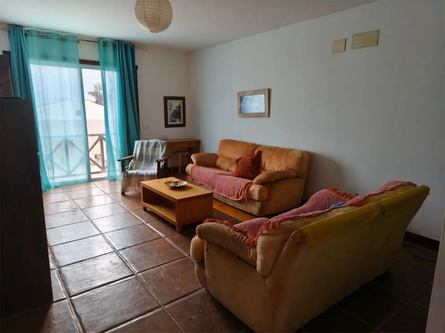 Flat for sale in Calle Girasol, 8, El Médano Living room of Flat for sale in Granadilla de Abona with Private garden, Terrace and Furnished