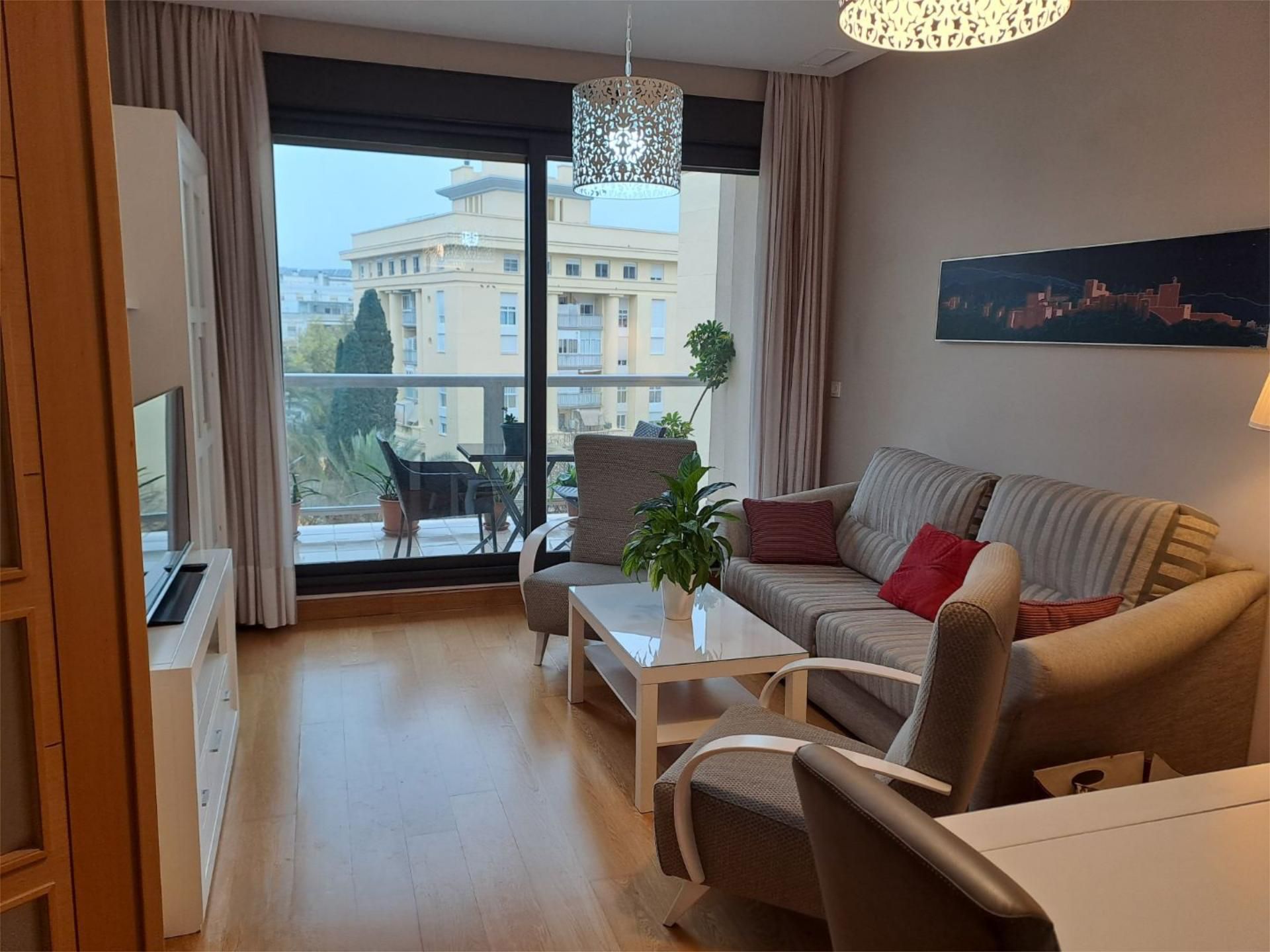 Living room of Flat to rent in Jerez de la Frontera  with Air Conditioner, Heating and Parquet flooring