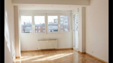 Foto 3 de Pis en venda a Calle de Maqueda, 10, Aluche,  Madrid Capital