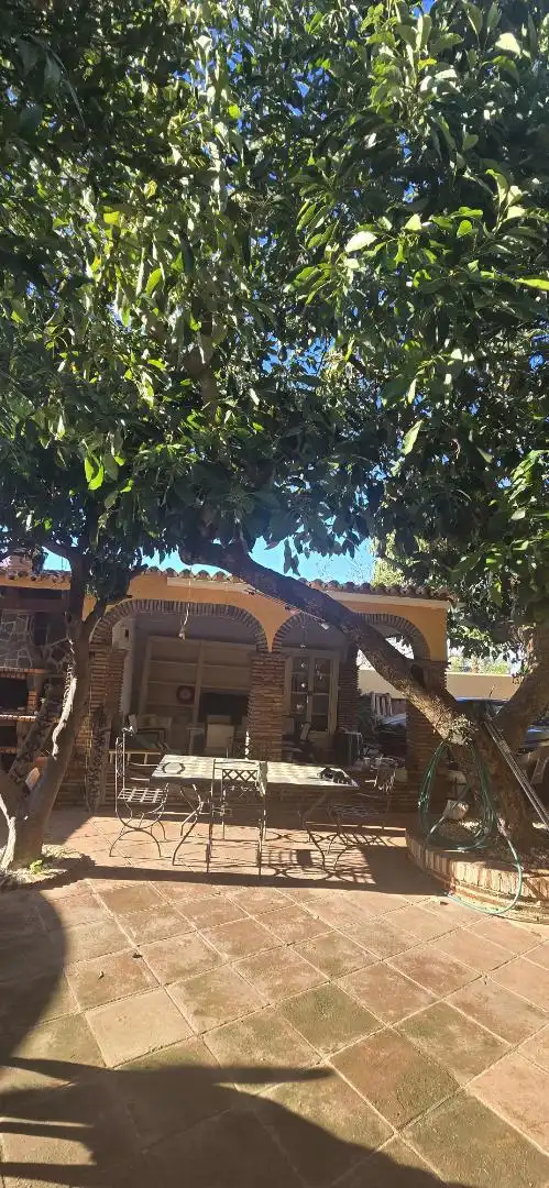 Casa o xalet en venda a Lugar Partido las Agonias, 34, Centro Vista exterior de Casa o xalet en venda en Alhaurín El Grande amb Terrassa, Piscina i Balcó