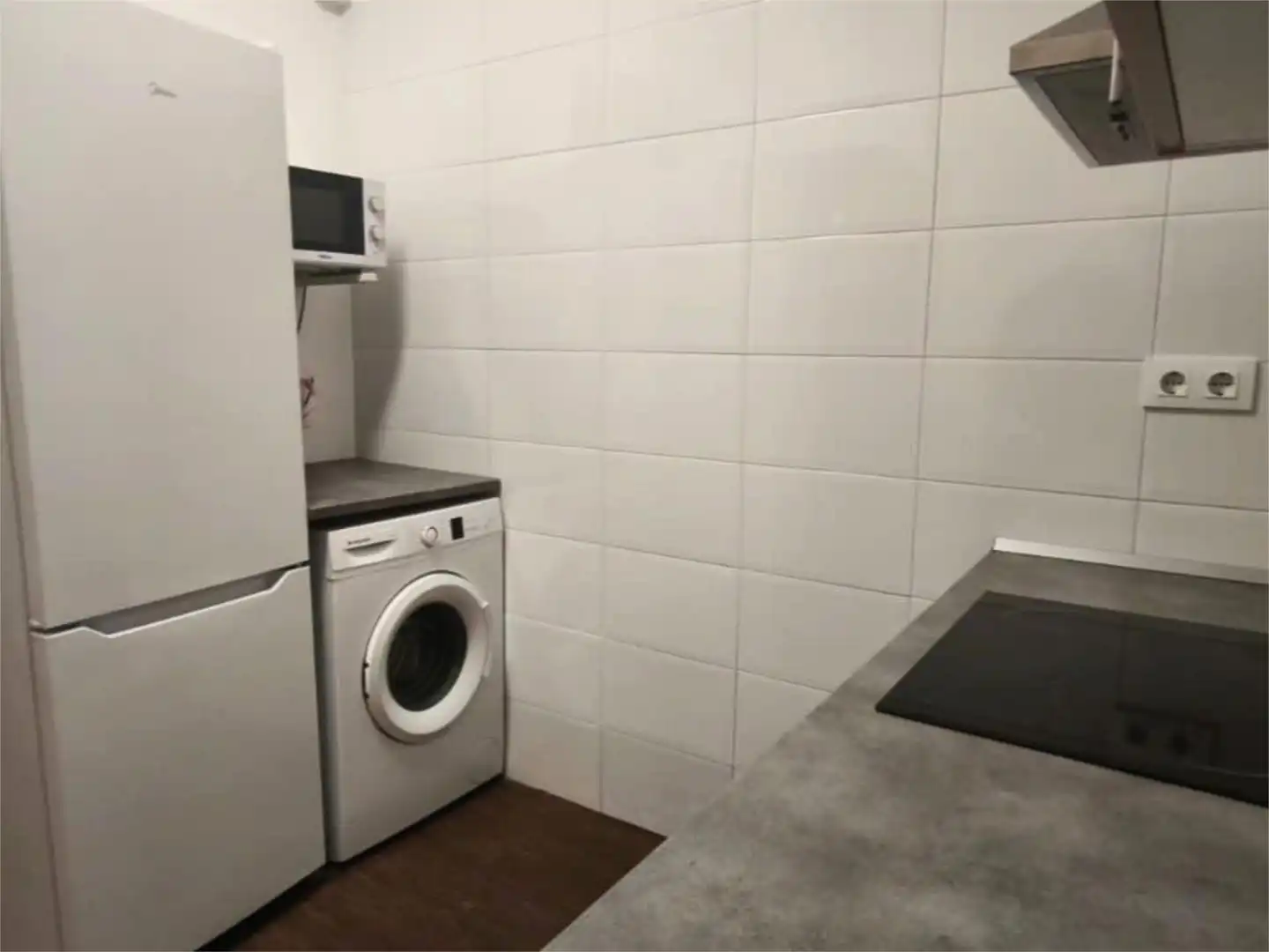 Habitación en Calle Antonio Machado, 25, Ensanche - Franciscanos Habitación en Calle Antonio Machado, 25, Ensanche - Franciscanos
