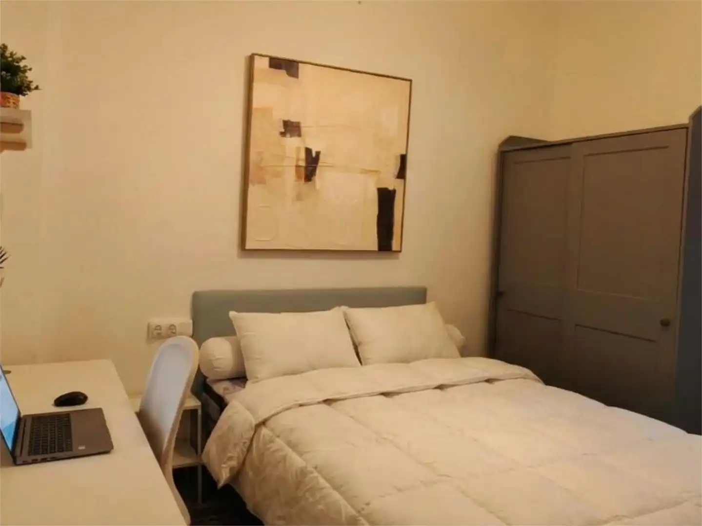Habitación en Calle Antonio Machado, 25, Ensanche - Franciscanos Habitación en Calle Antonio Machado, 25, Ensanche - Franciscanos