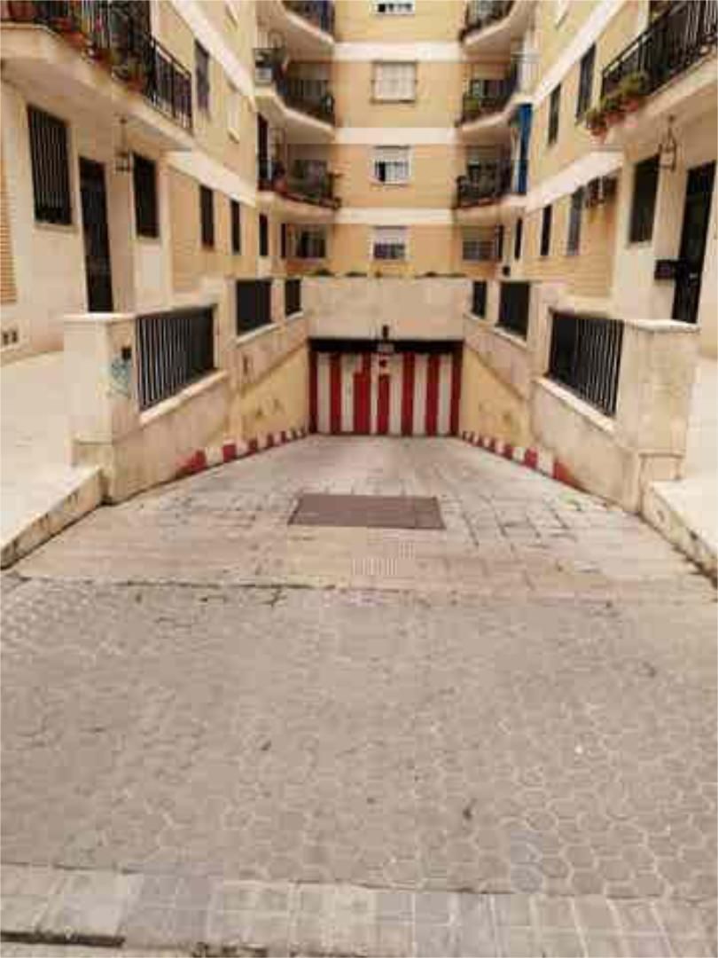 Vista exterior de Garatge de lloguer en  Sevilla Capital