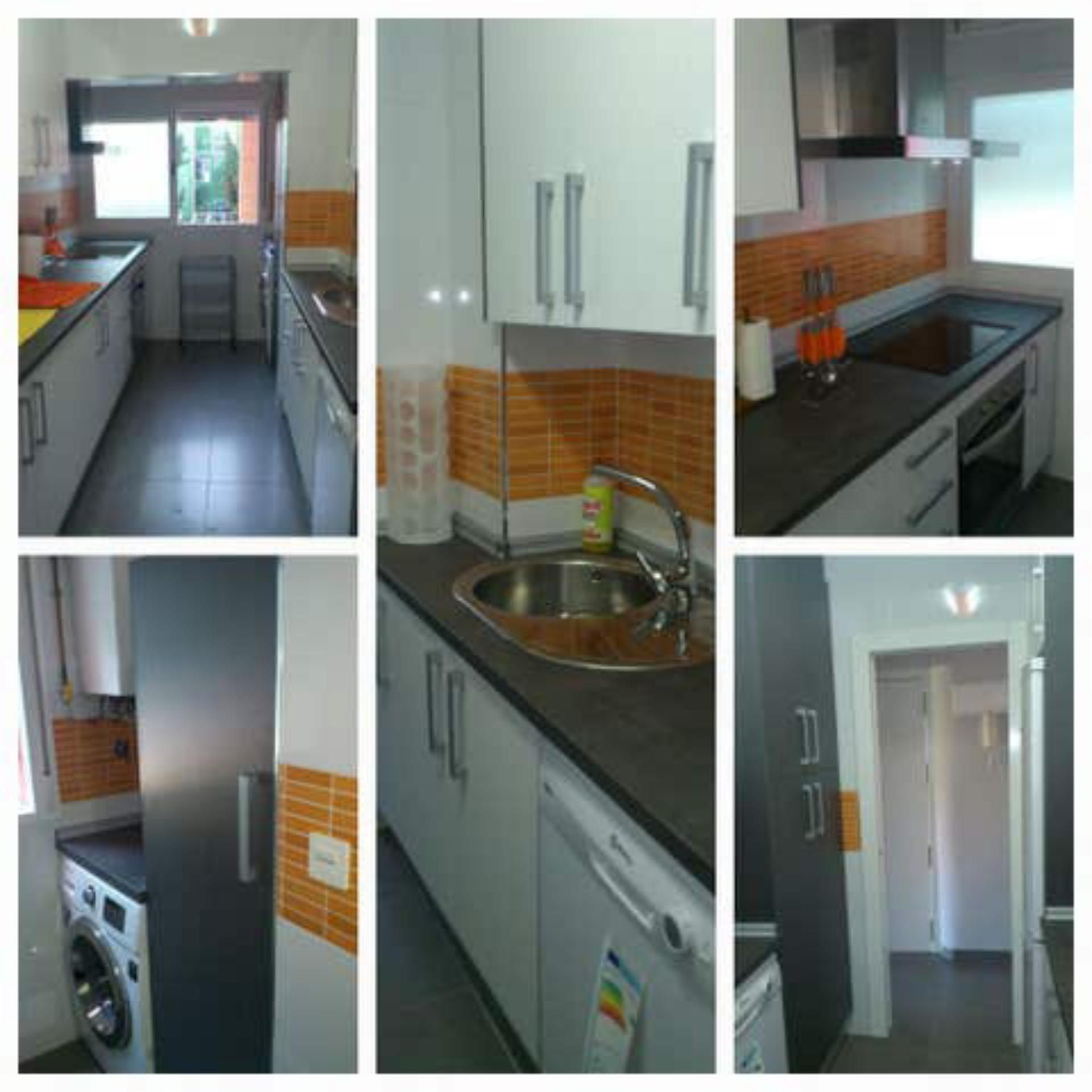 Kitchen of Flat for sale in  Granada Capital  with Heating, Private garden and Furnished