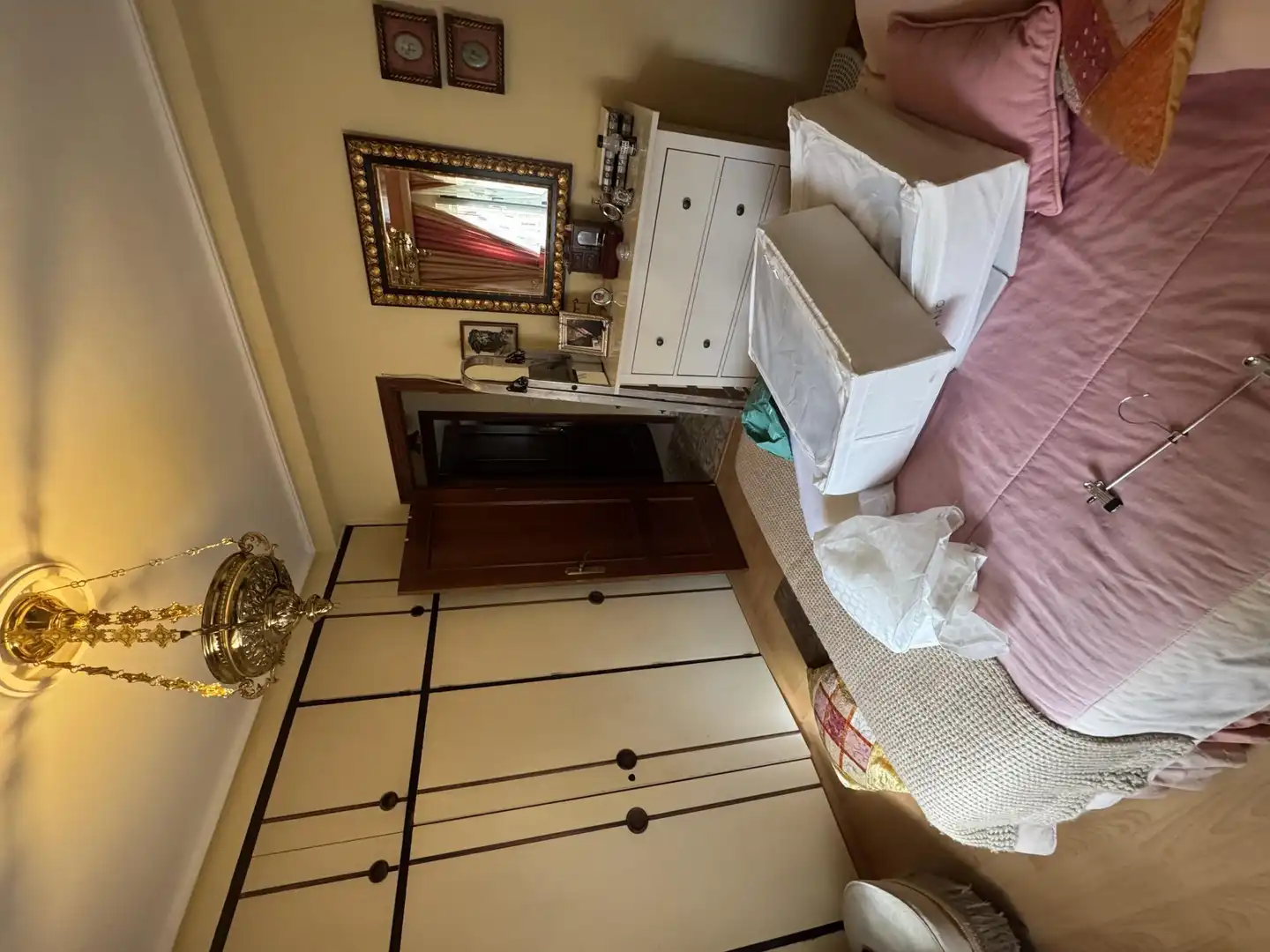 Bedroom of Flat for sale in Sevilla  with Parquet flooring, Furnished and Balcony