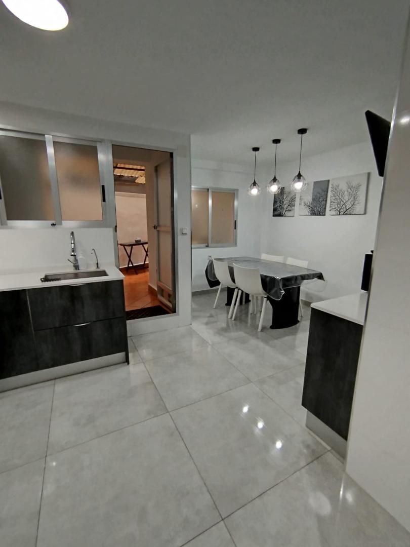 Cuina de Pis de lloguer en Xirivella amb Aire condicionat, Moblat i Forn