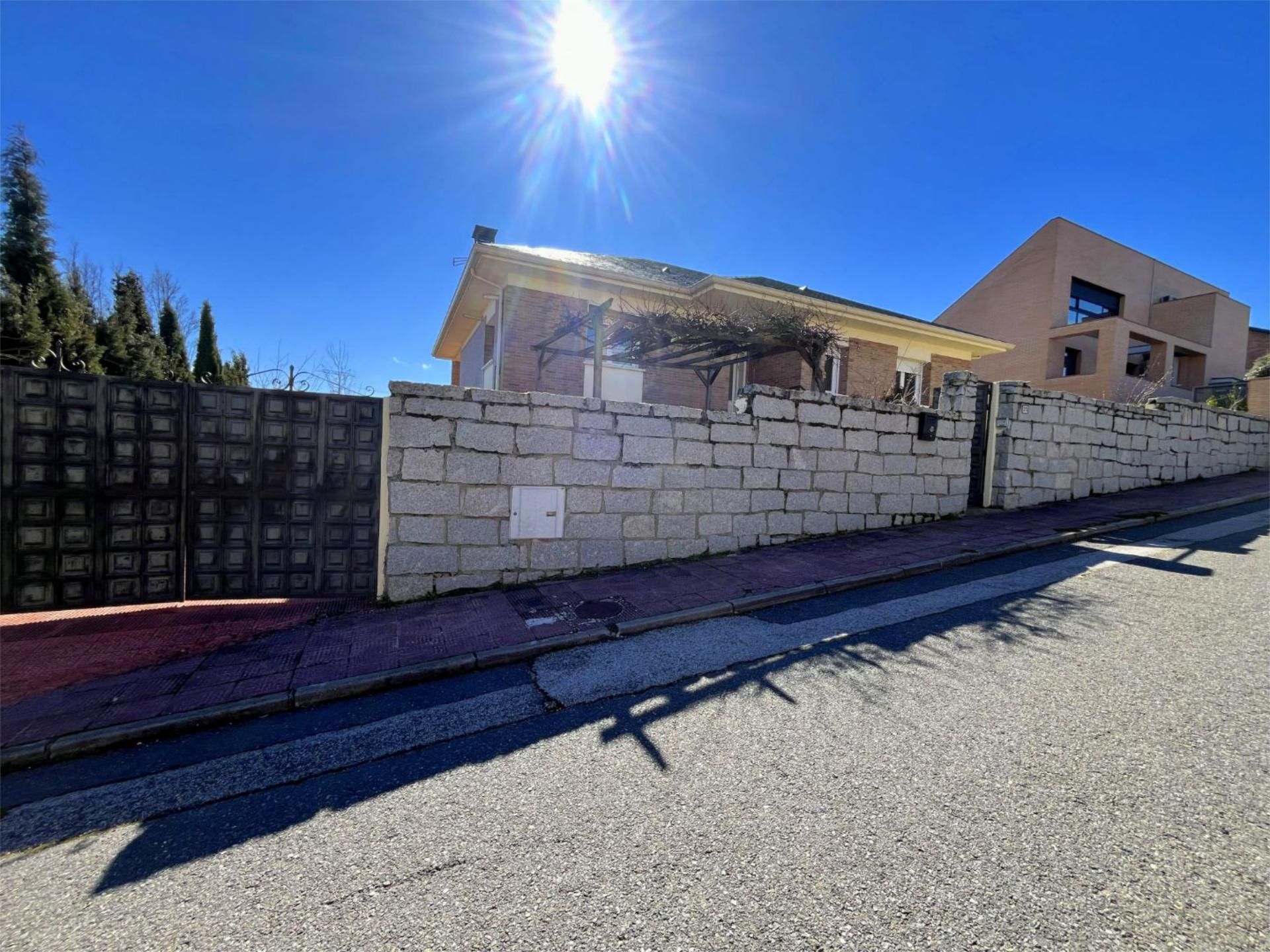 Exterior view of House or chalet for rent in Guadarrama  with Air Conditioner, Terrace and Balcony