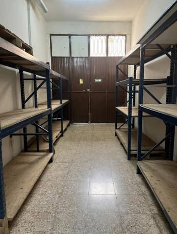 Local comercial en Venta en Calle Ñandú, 23 en Tincer