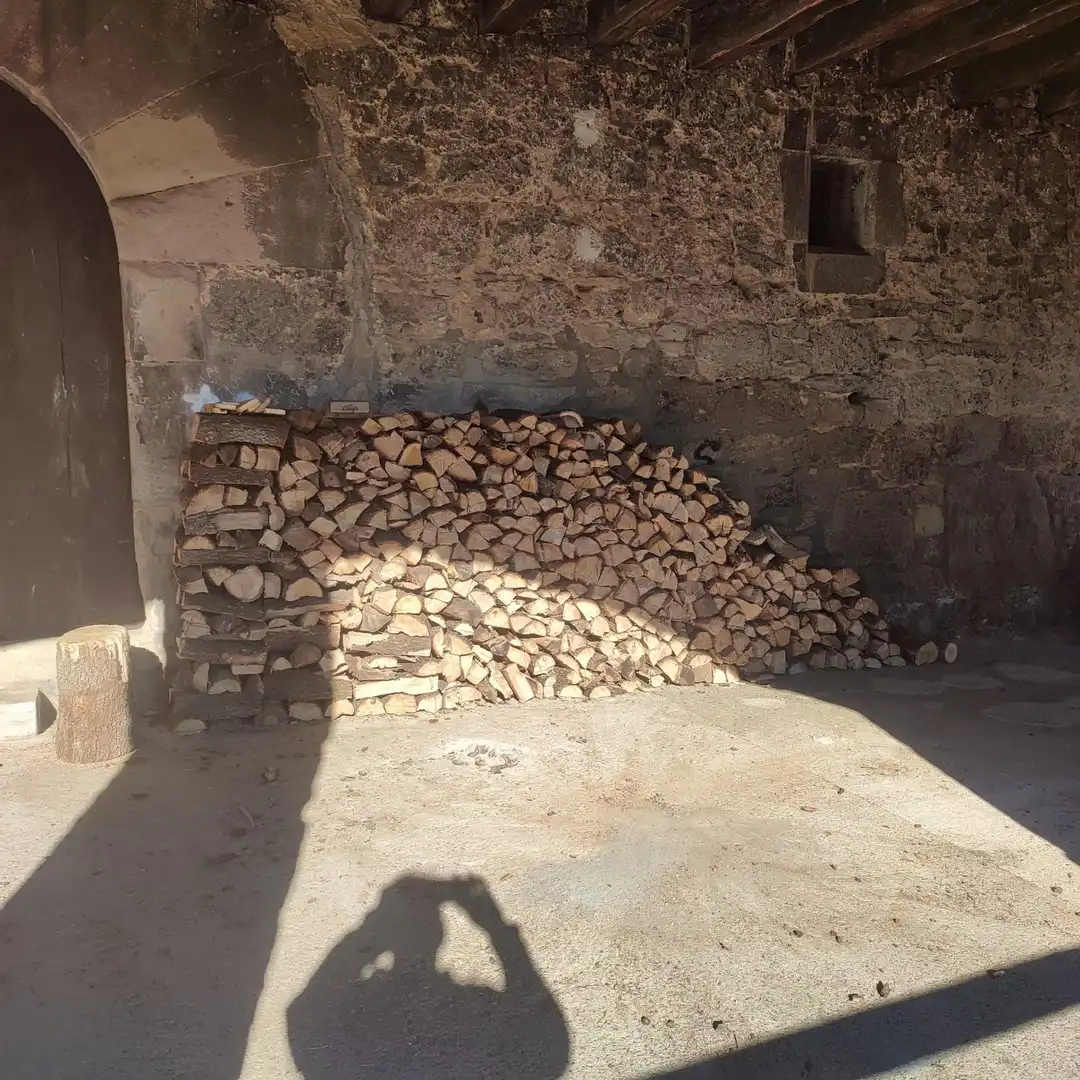 Habitació a Plaça de la Creu, 6, Berga Vista exterior de Finca rústica per a compartir en Berga amb Calefacció, Jardí privat i Terrassa