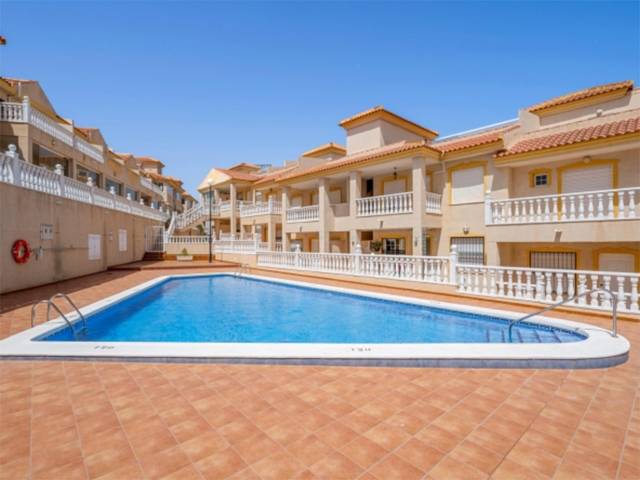 Casa-chalet en Alquiler en Urbanización los Estaños, 1C en El Edén