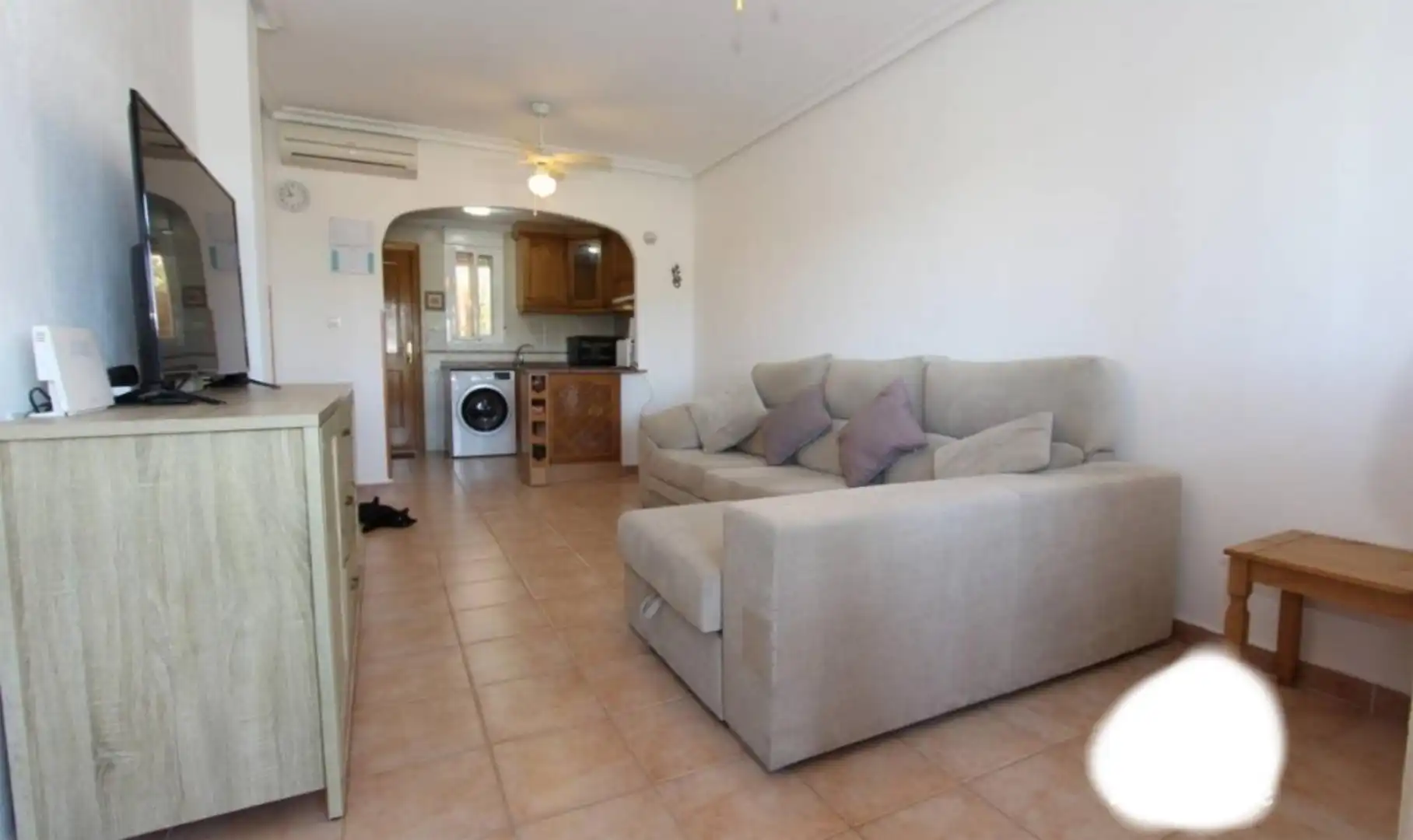 Casa o chalet de alquiler en Urbanización los Estaños, El Edén Sala de estar de Casa o chalet de alquiler en Guardamar del Segura con Aire acondicionado, Terraza y Amueblado