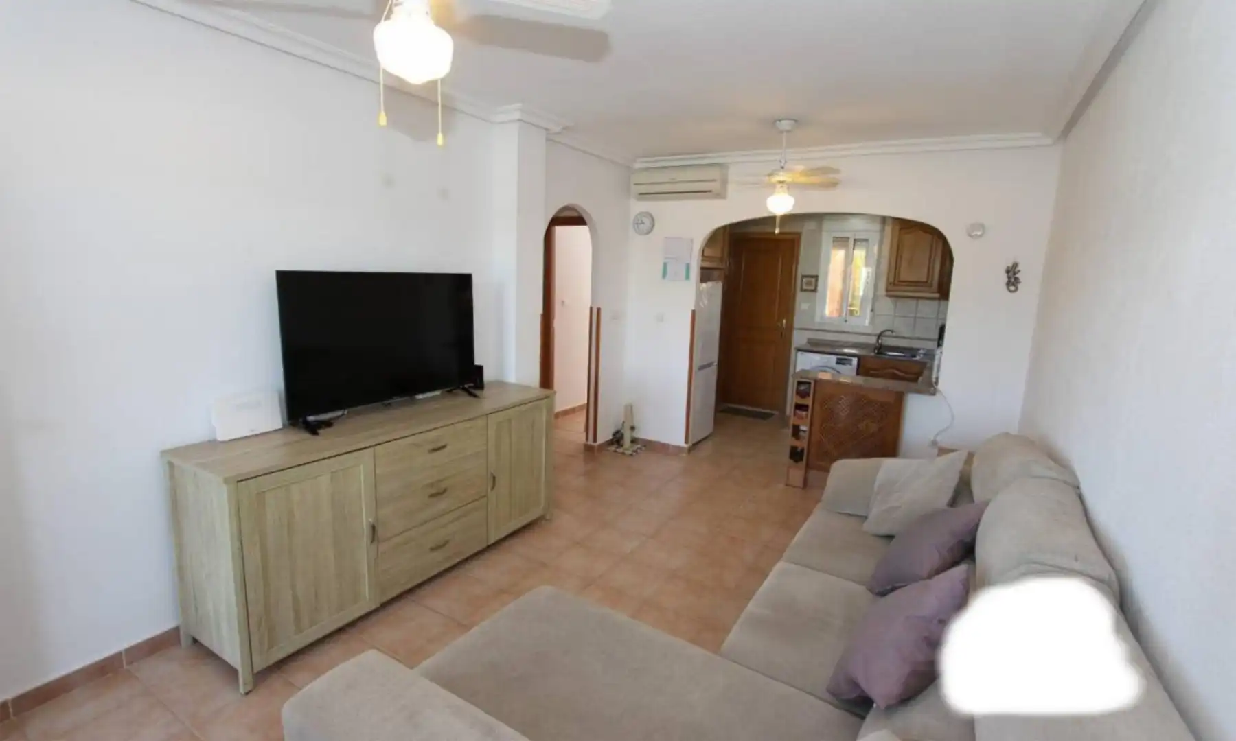Casa o chalet de alquiler en Urbanización los Estaños, El Edén Sala de estar de Casa o chalet de alquiler en Guardamar del Segura con Aire acondicionado, Terraza y Amueblado