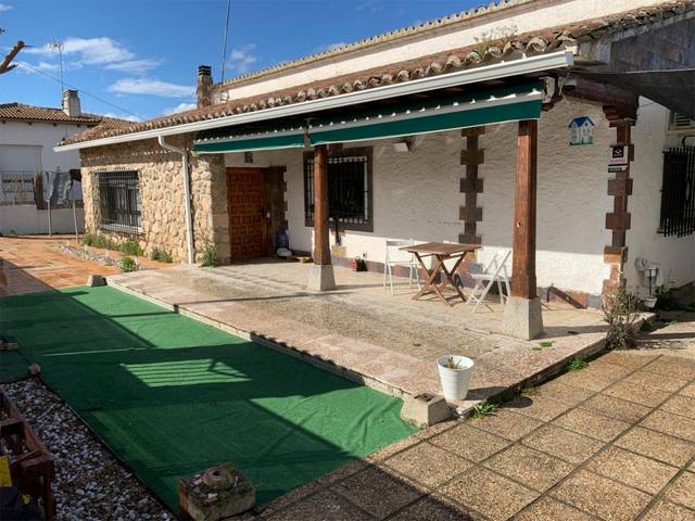 Casa-chalet en Venta en Calle Mayor, 27 en Aldea del Fresno