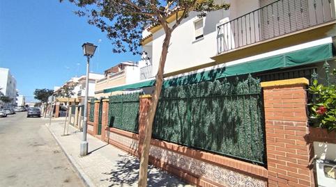 Foto 3 de Dúplex en venda a Calle Virgen de Palomares, 41, Playa Cruz del Mar, Chipiona