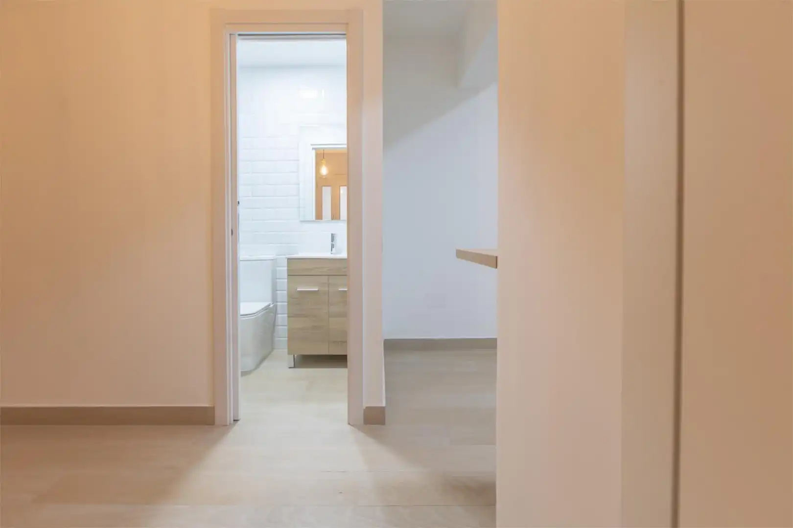Office for rent in Calle de Sancho Dávila, Fuente del Berro Office for rent in Madrid
