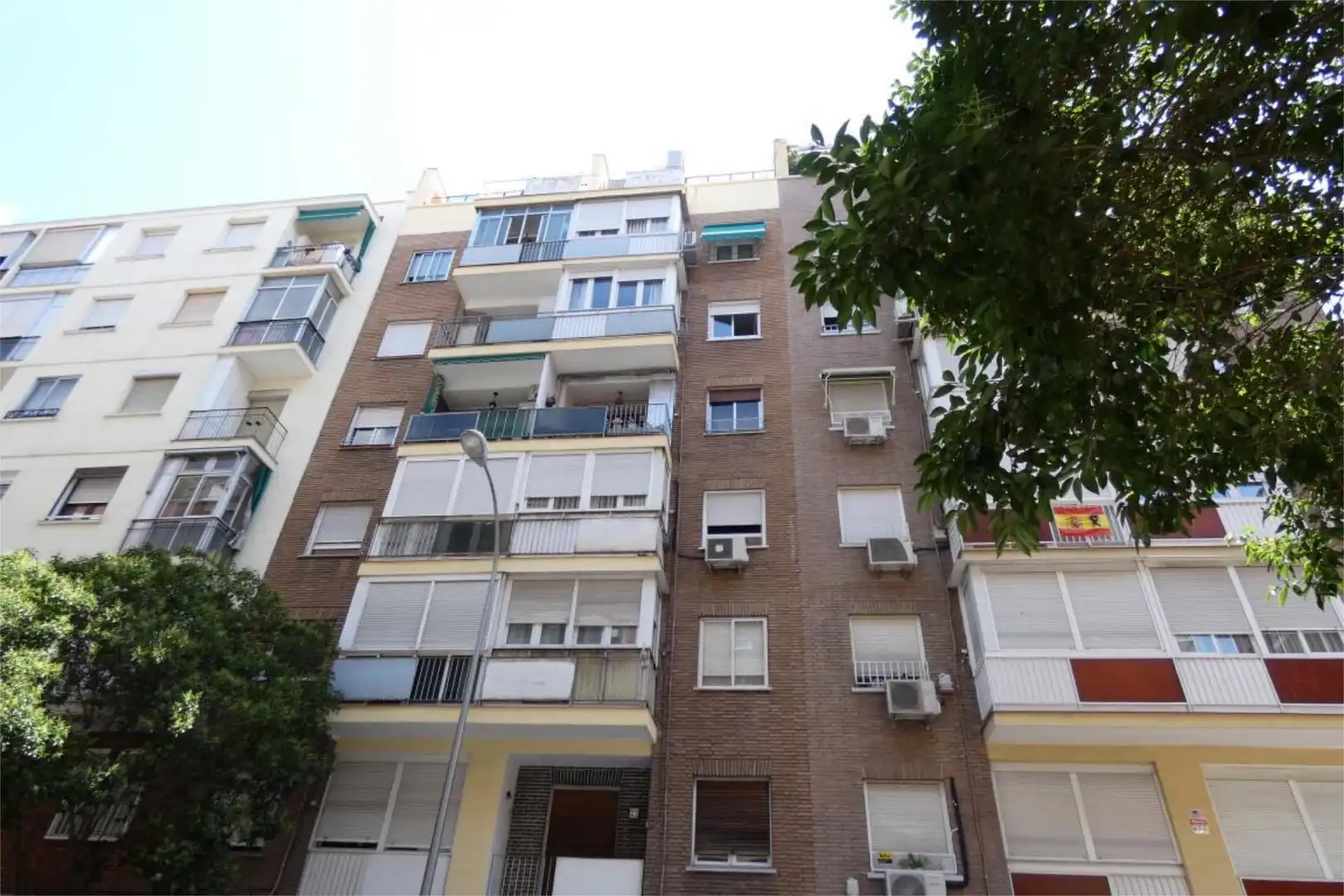 Office for rent in Calle de Sancho Dávila, Fuente del Berro Exterior view of Office for rent in Madrid