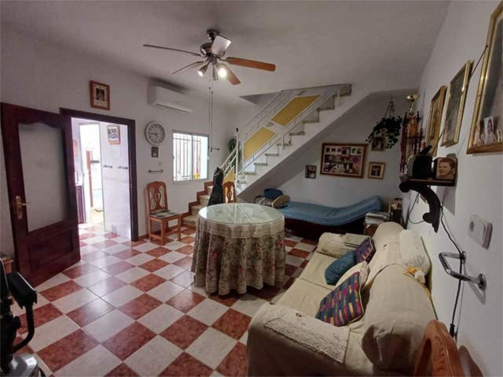 House or chalet for sale in  Sevilla Capital  with Terrace