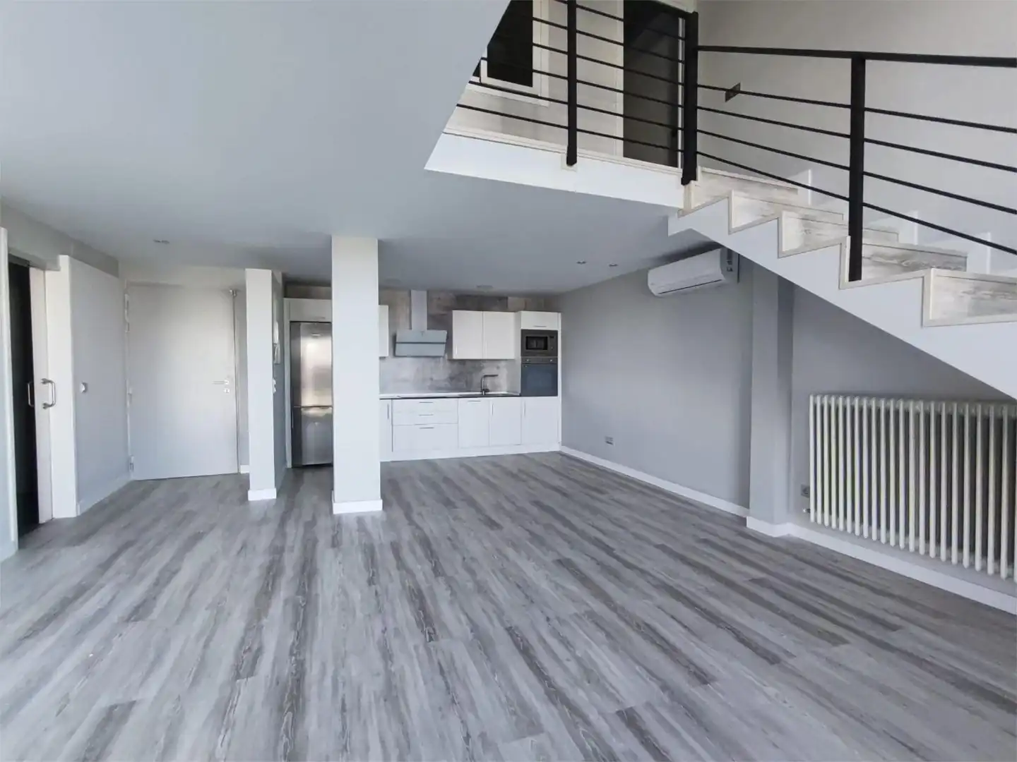 Flat for rent in Carretera de Fuencarral, 44, Zona Industrial Flat for rent in Carretera de Fuencarral, 44, Zona Industrial