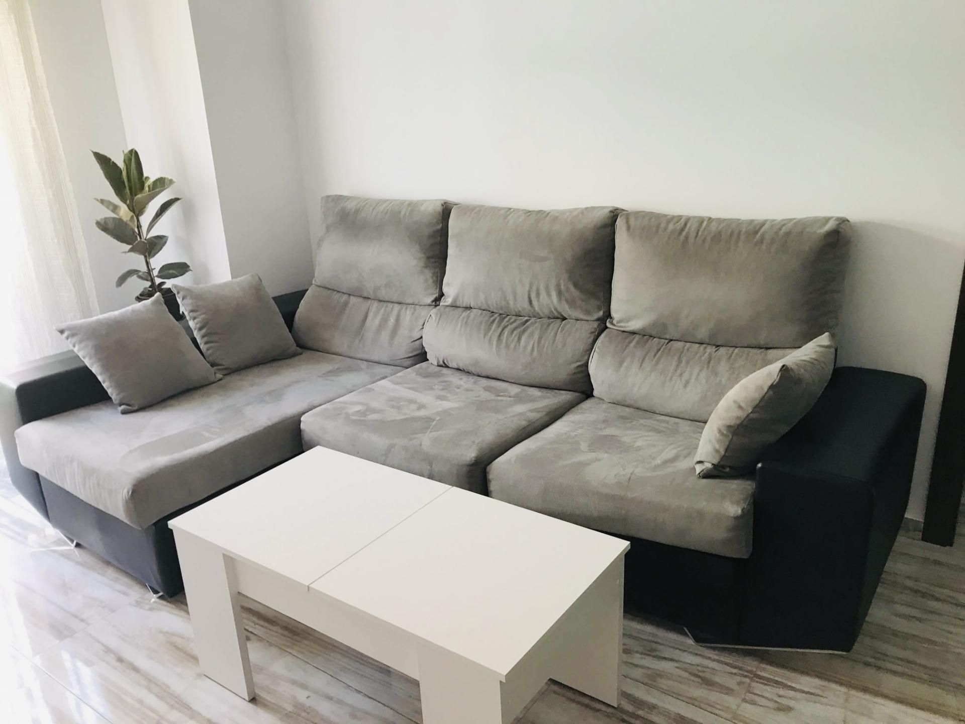 Living room of Flat for rent in  Córdoba Capital  with Air Conditioner, Furnished and Balcony