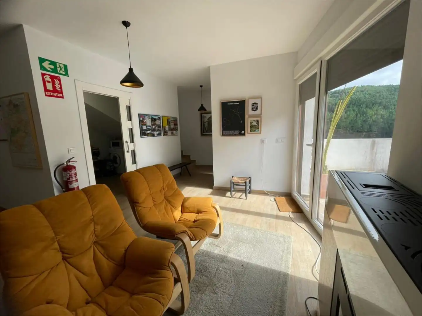 Living room of Flat for sale in Pinofranqueado  with Terrace and Balcony