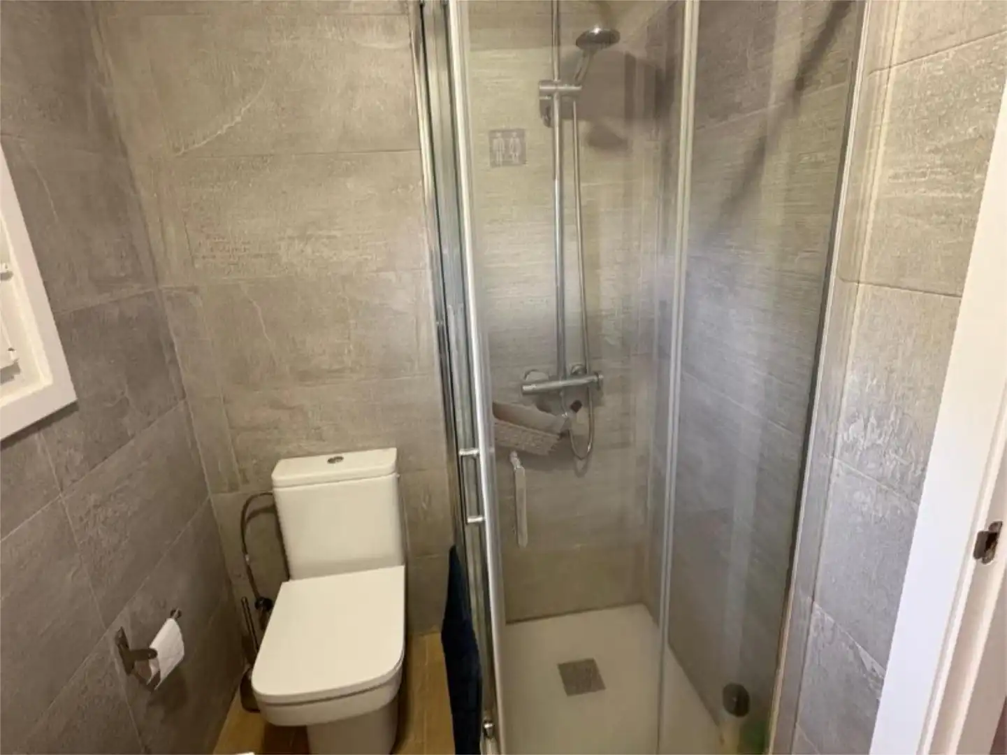 Bathroom of Flat for sale in Pinofranqueado  with Terrace and Balcony