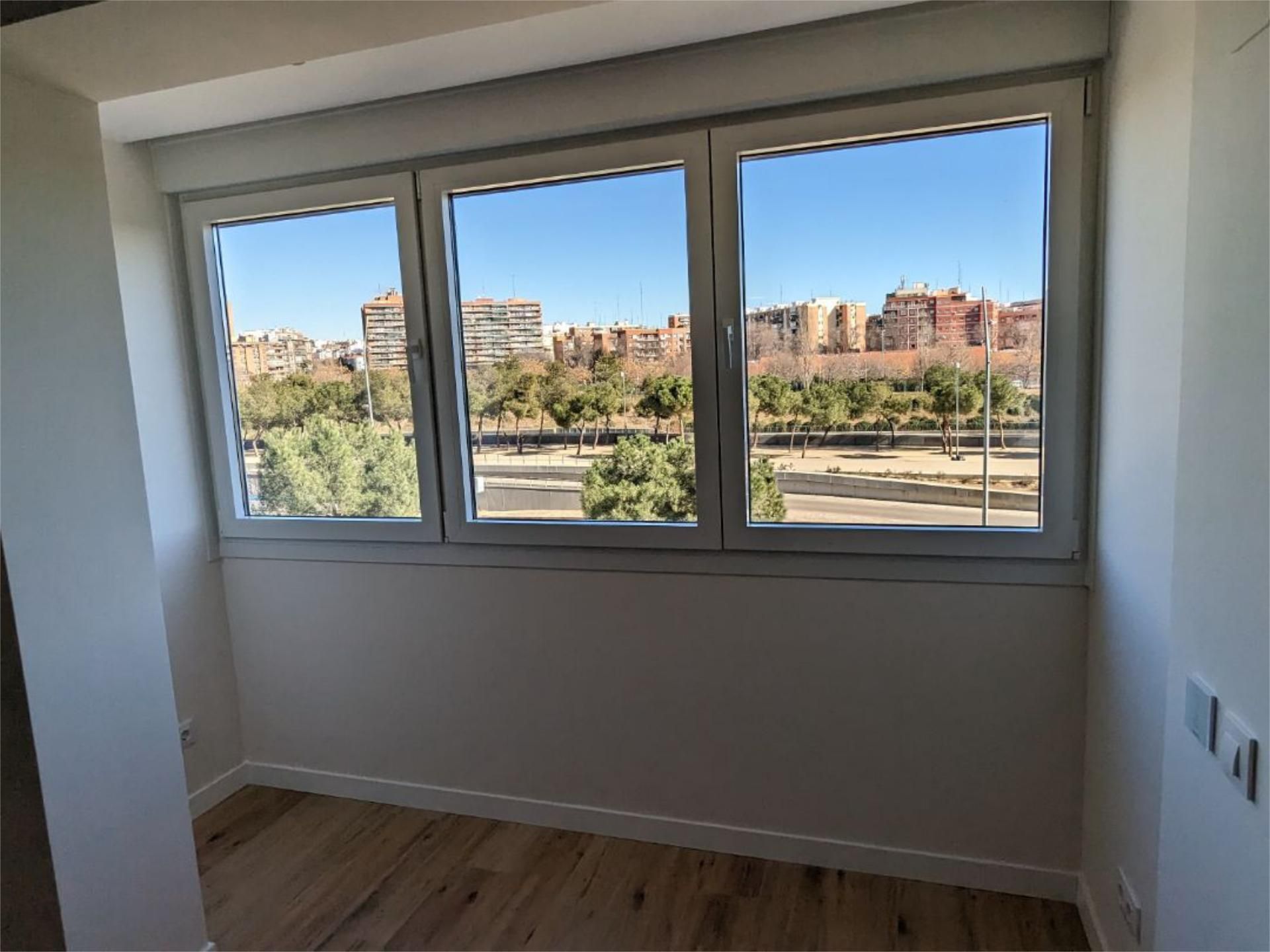 Bedroom of Flat to rent in  Madrid Capital  with Air Conditioner, Heating and Private garden