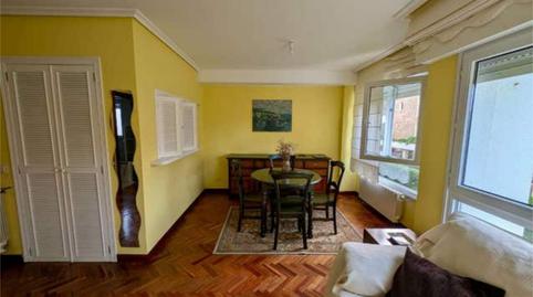 Foto 2 de Piso en venta en Valdenoja, Santander