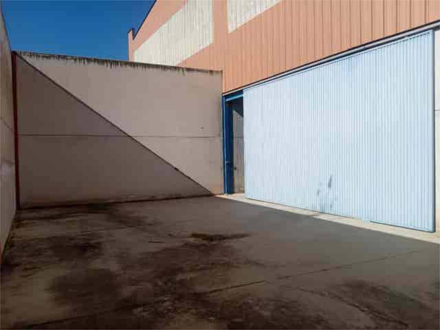 Nave industrial en Alquiler en Atarfe