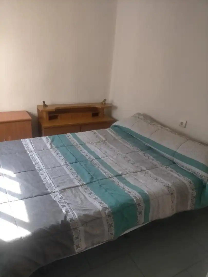 Zimmer in Carrer de Santa Anna, 6, Centro Ciudad Schlafzimmer von Wohnung zur untervermieten in Paterna mit Terrasse, Möbliert und Ofen